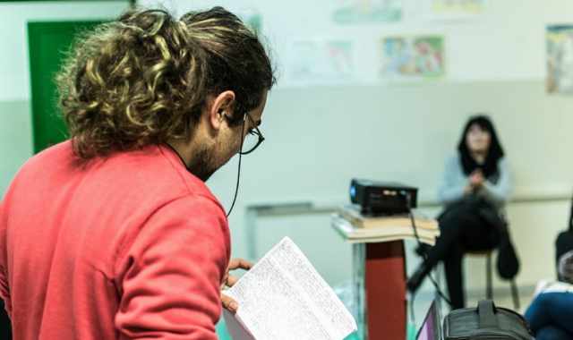 La storia di Andrea, il giovane che parla di omosessualit nelle scuole baresi